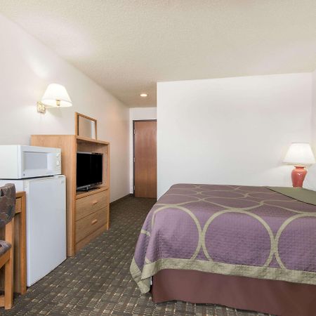 Super 8 By Wyndham Florence Co Экстерьер фото