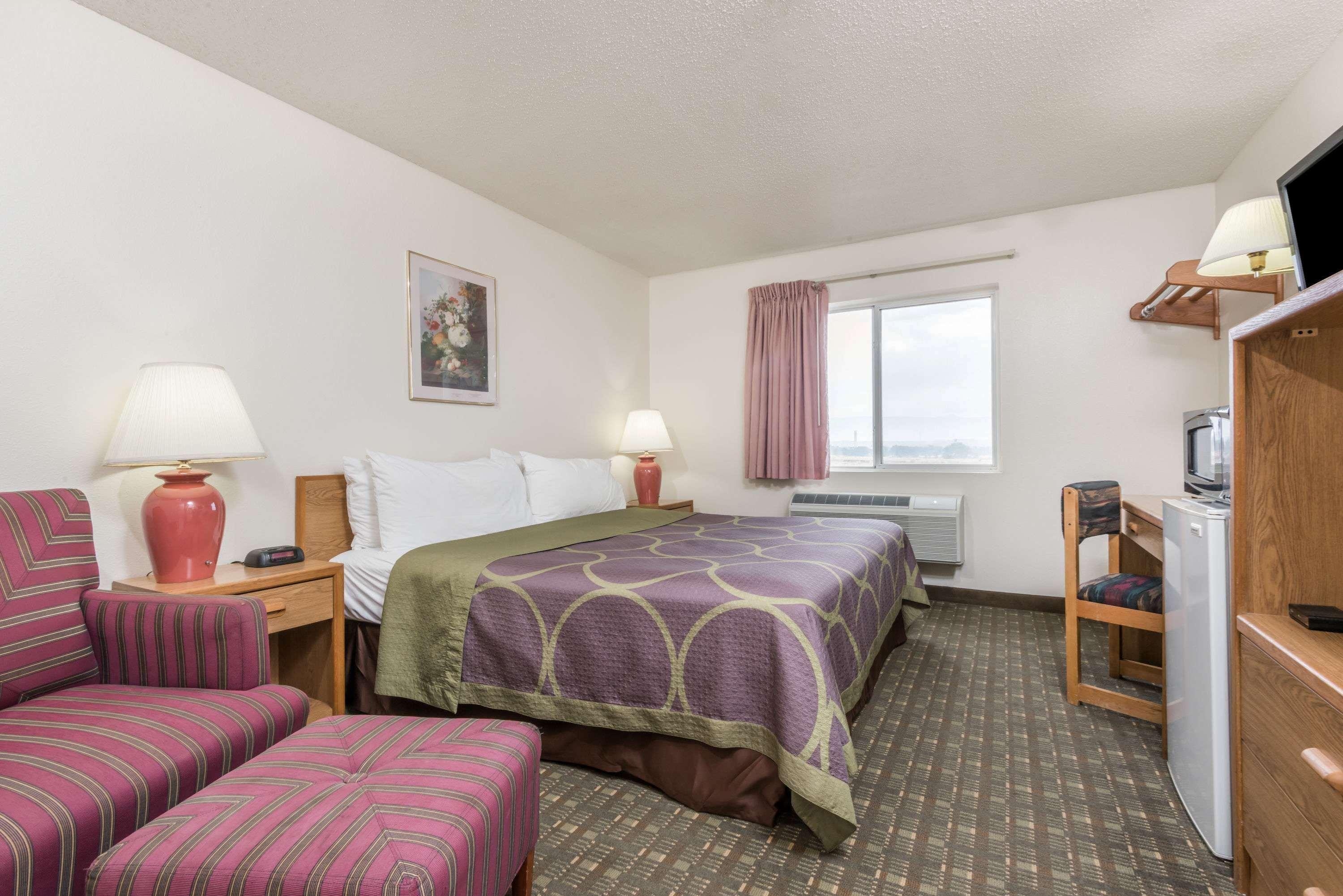 Super 8 By Wyndham Florence Co Экстерьер фото