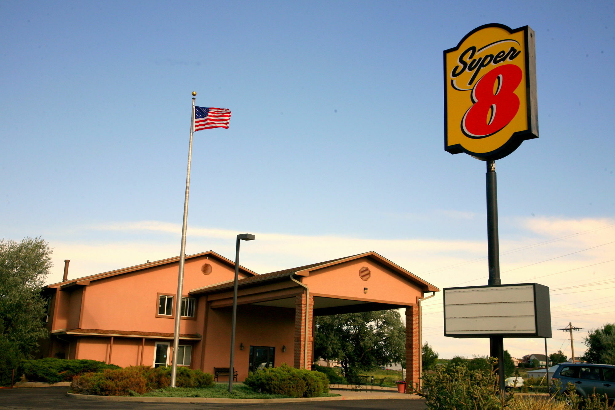 Super 8 By Wyndham Florence Co Экстерьер фото